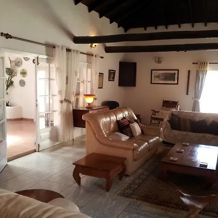 Casa Caos * פלאיה בלנקה